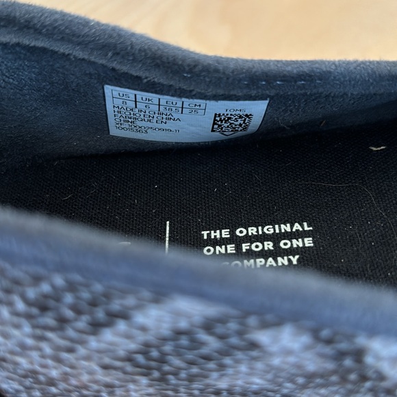 Women’s snake print Toms size 8 - Picture 7 of 7